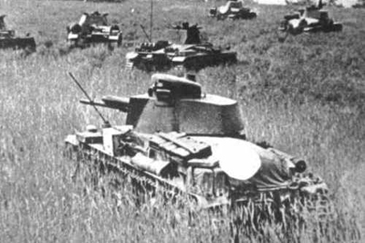 Pzkpfw 35 tanks in action